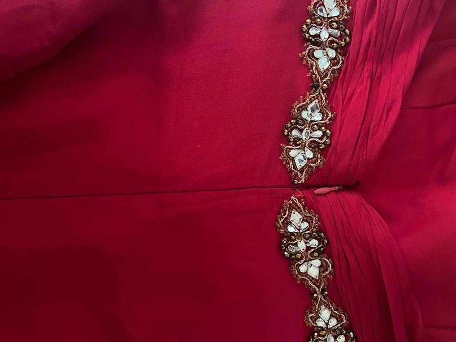 Платье 100 % шёлк, 42-44 размер