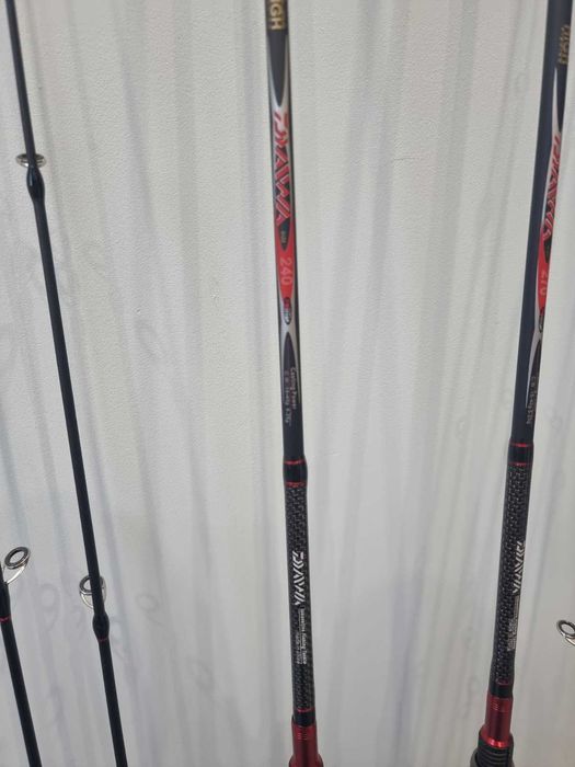 Ново 2022 DAIWA CROSSFIRE New 2.40/2.70 с два върха 15-40гр и 5-25гр