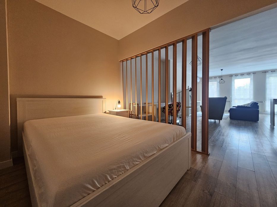 Dau în chirie apartament Andrei Mureșanu Sud