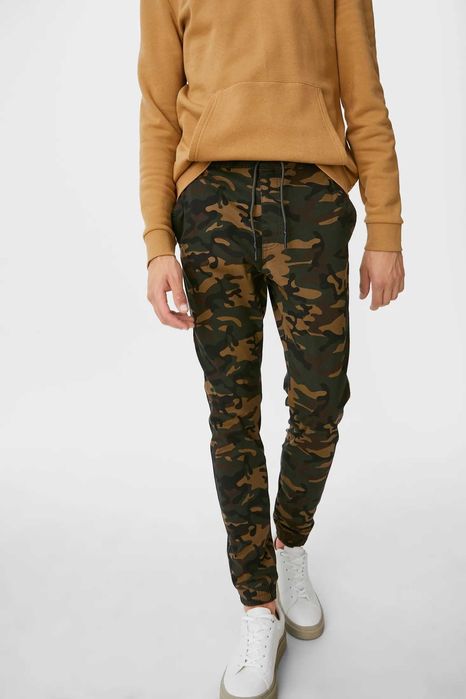 Pantaloni C&A marimea L