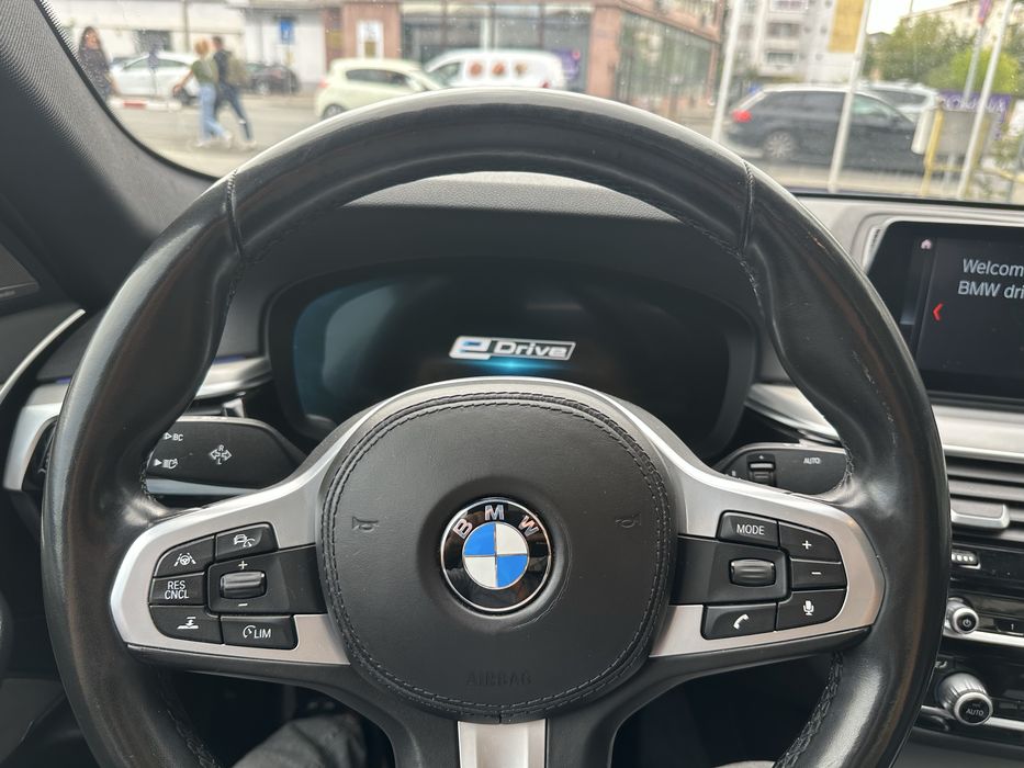 BMW Seria 5 2019 — imagine 5
