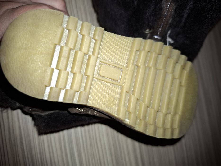 Ghete piele Zara măr. 20