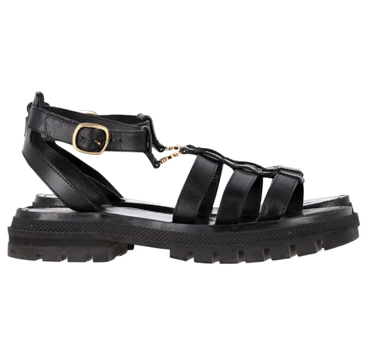 Дамски кожени сандали