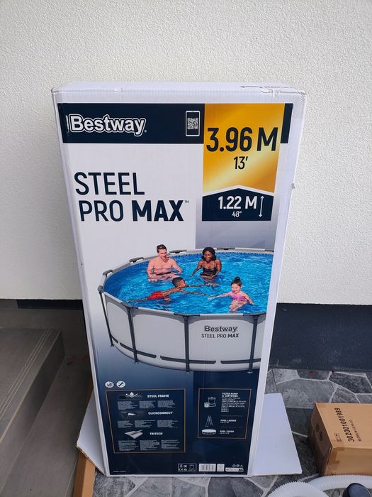 Vând Piscină cu pompa nisip Bestway