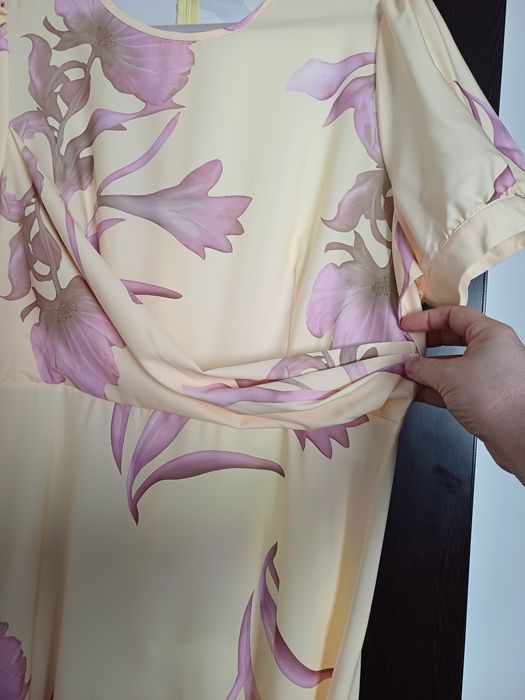 Rochie noua fara eticheta