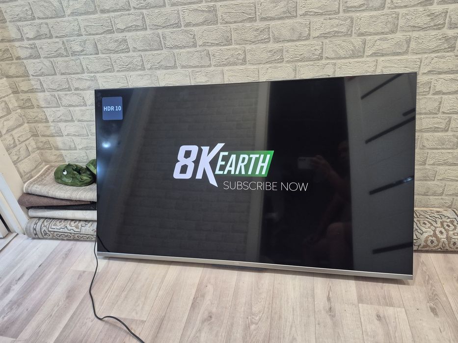 Телевизор 4к HDR TCL состояние хороший