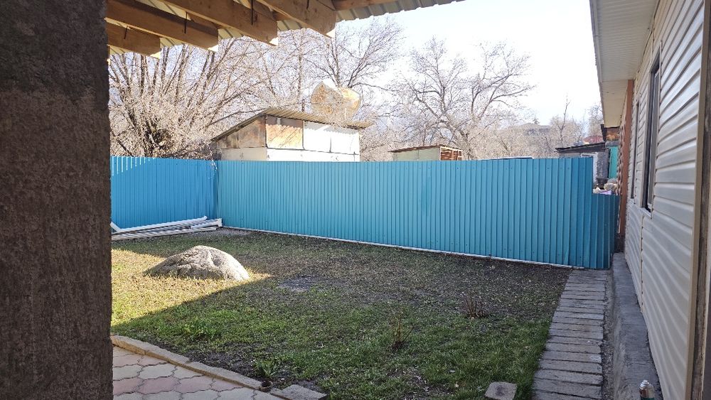 Дом в центре Талгара. Район Автостанции.