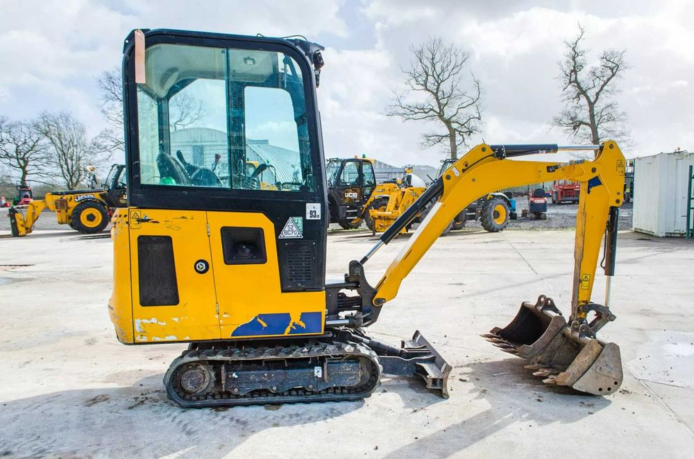 JCB 15C-1 – Mini Excavator