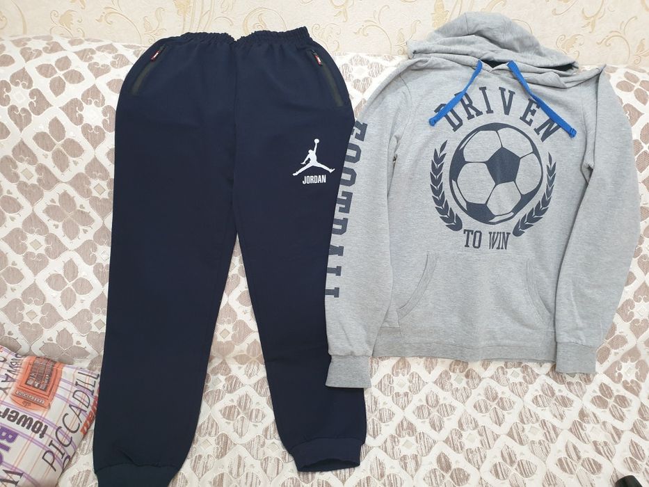 Продам спортивные вещи на мальчика