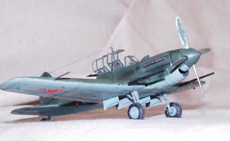 Сборная модель самолета Су-6 (Valom, 1:72)