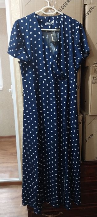 Продам платье женское