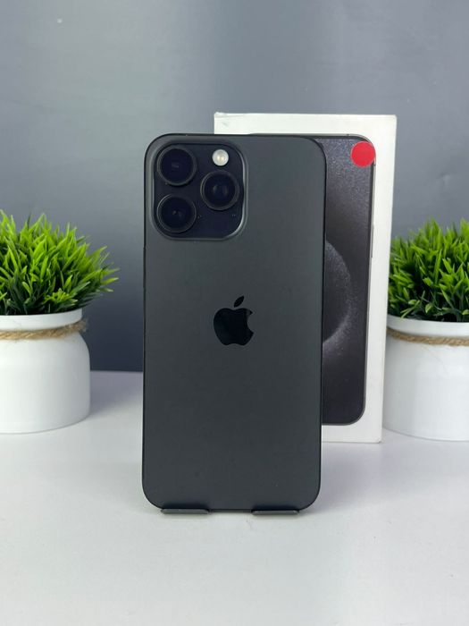 Телефон Apple iPhone 15 Pro Max 256GB