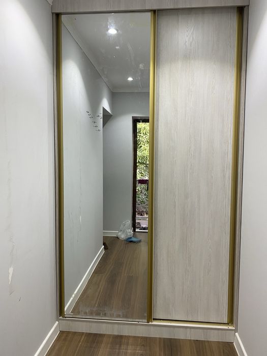 Шкаф     Хайтек