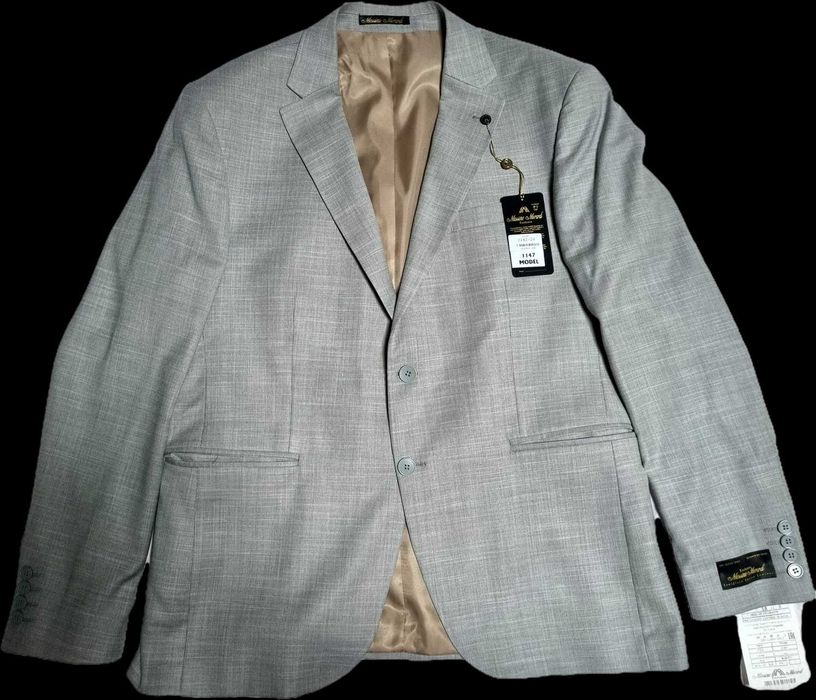 Vand costum pentru barbati nou SLIM FIT