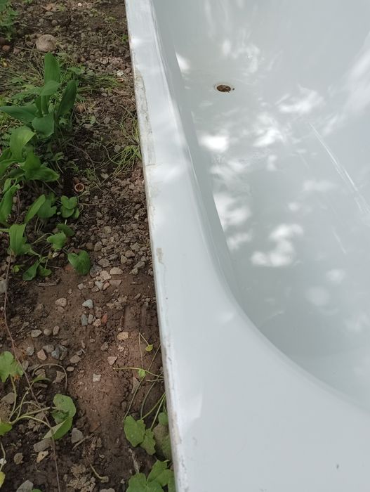 Продам ванную без ножек