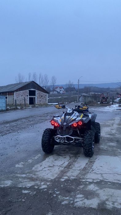 Vand Can am 800r ! Schimb doar cu Maverick +dif