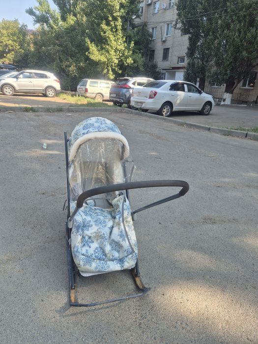 Продам зимние санки