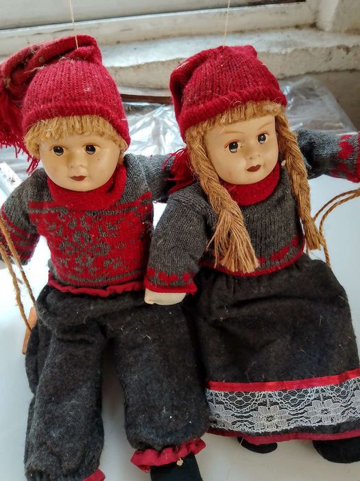 Кукли,матрьошки,играчки