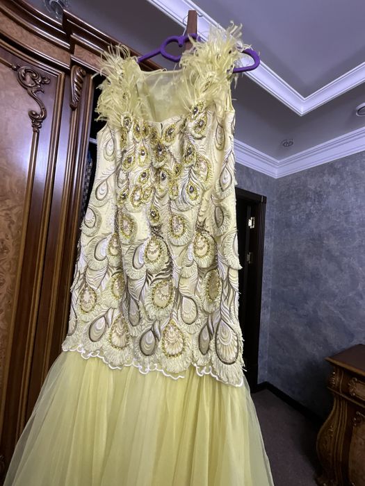 Vicherniy kiyim tikilgan holati yengidey