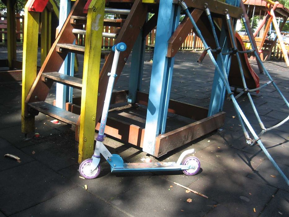 Продавам  детска тротинетка