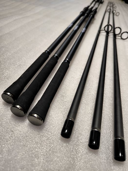 SET 3 Lansete ULTEGRA XT CARP 3.90m,2 tronsoane + 3 Mulinete GH 10000