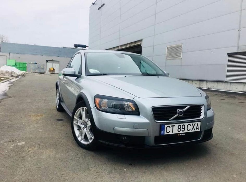 Volvo C30                                  .