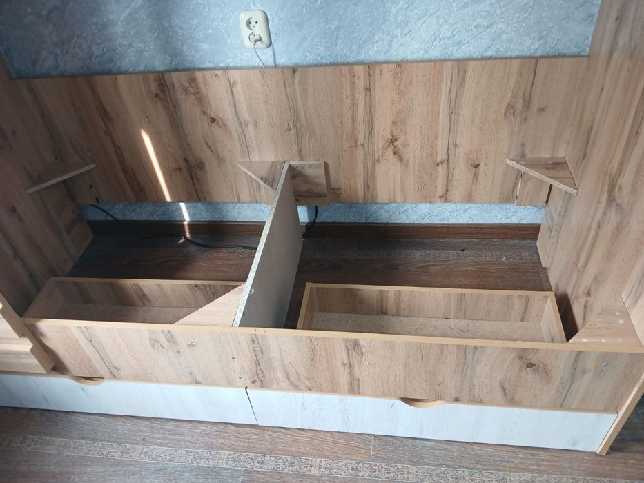 Продам кровать двухъярусная