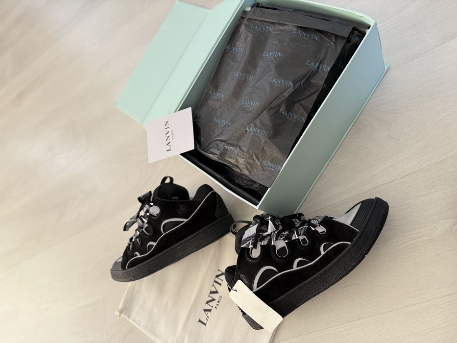 Lanvin Curb, reflective