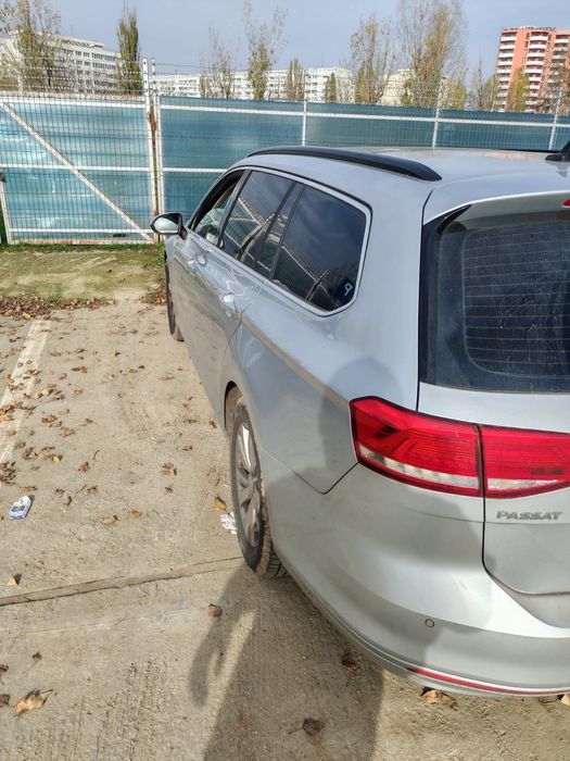 Vând Volkswagen passat