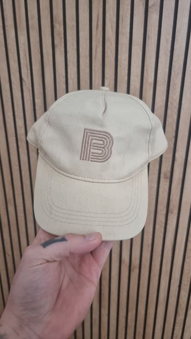 Sapca hugo boss  conditii f bune