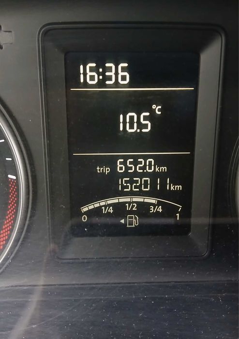 VolkswagenTransporter L2 Lung 2015 – 3 Paleți – 152.000 km – cu TVA