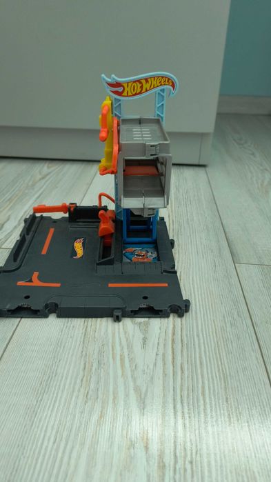 Hot wheels писти