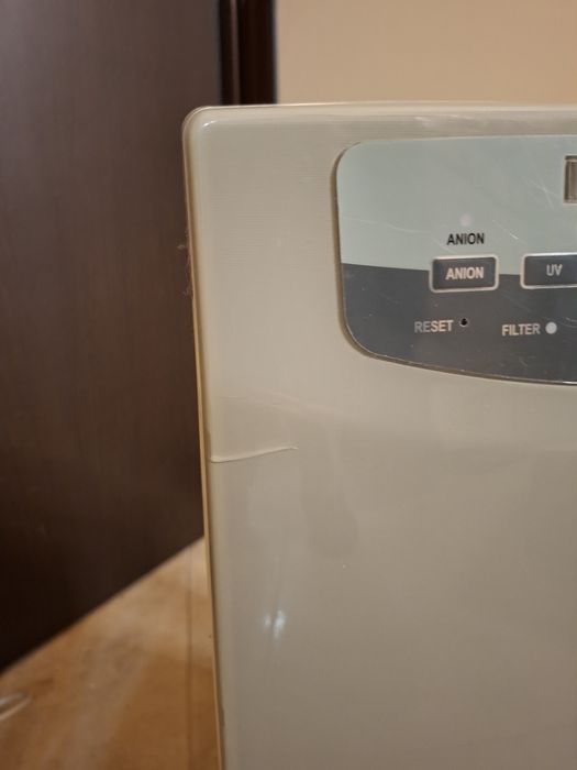 Пречиствател  на въздух,филтър с активен въглен