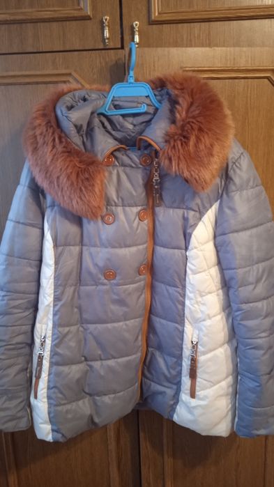 Дамско яке, размер 54.