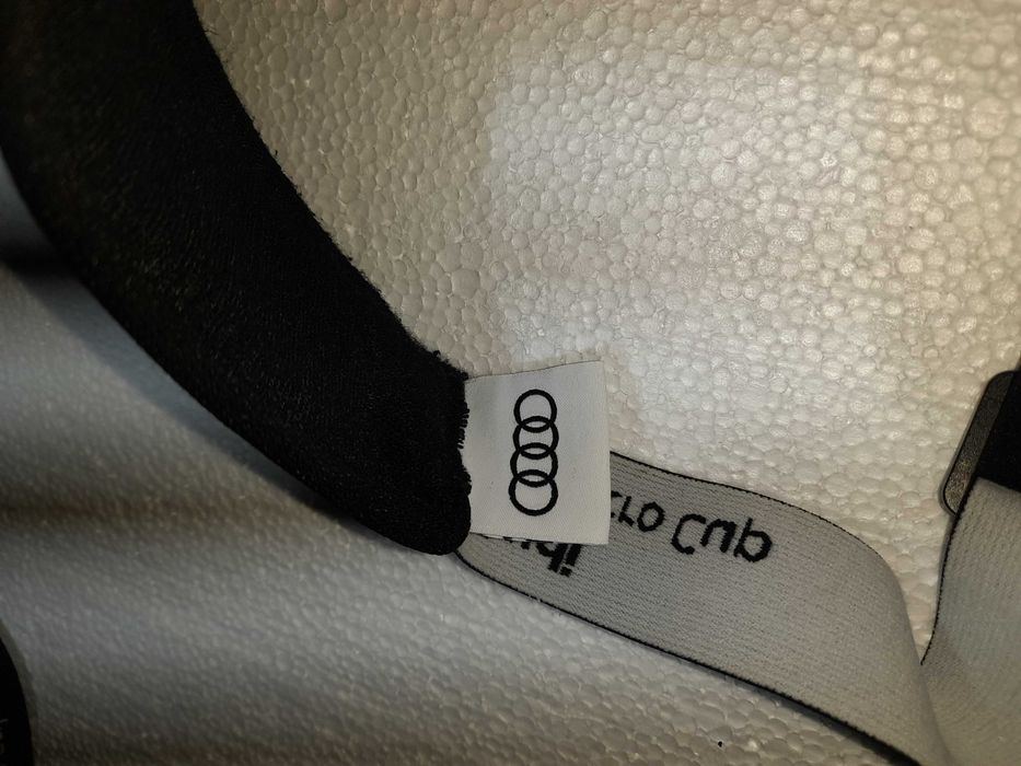 Șepci decopertate sport AUDI quattro Cup