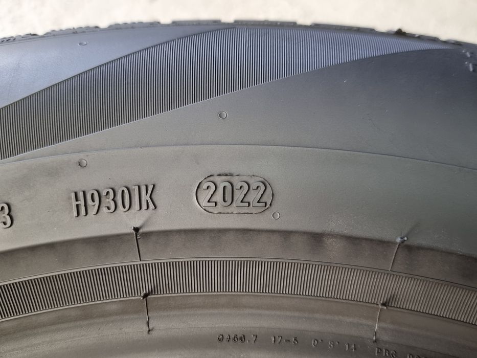 "Dot 22" 235/55/18 Pirelli 4Броя: 470лв 7мм