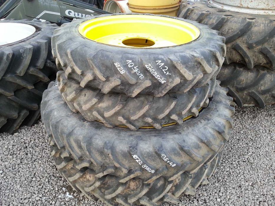 Roti tehnologice inguste pentru orice tip de tractor John Deere
