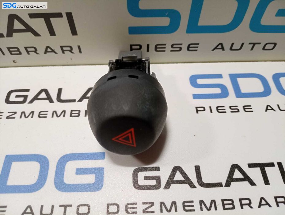 Buton Releu Avarii Avarie Toyota RAV 4 2006 - 2013 [M3743]