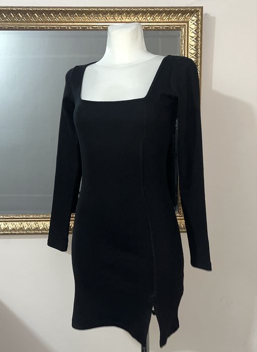 Rochie neagră 'Little Black Dress', Nasty Gal (Zara, Massimo Dutti)