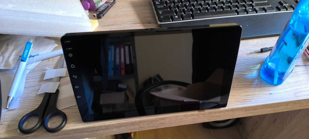 Автомобилна мултимедия 2GB RAM + 32GB RAM, 1 DIN, 9''