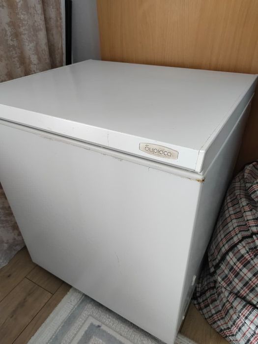 Продам морозильник Бирюса