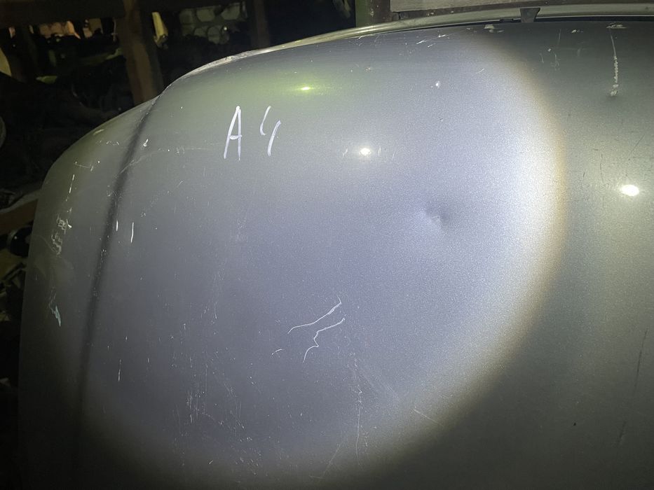 Капот Audi A4B5. Ауди А4Б5.