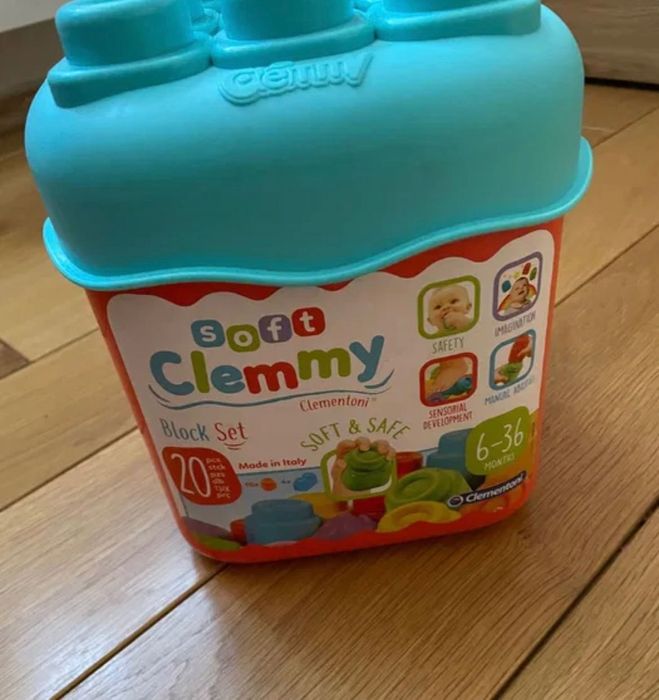 Играчка динозаври,конструктор Clementoni,меки кубчета,плюшени играчки