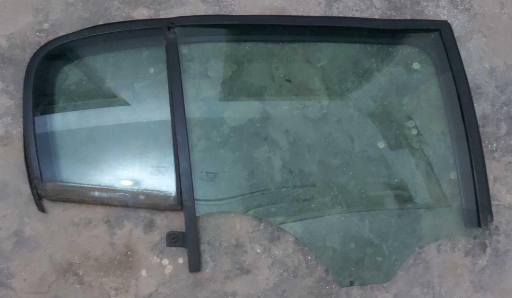 Geam stânga spate Renault Megane II 2007