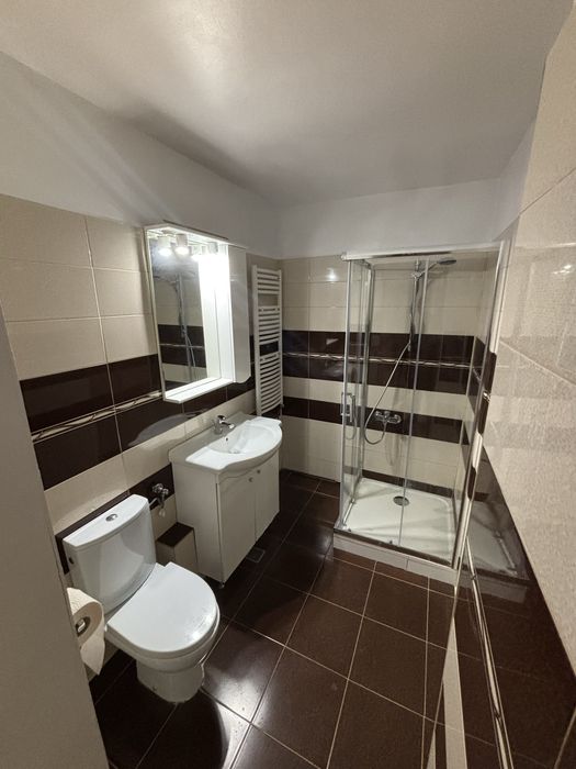 Apartament 54mp / decomandat / zona deal