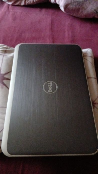 ‼️Laptop Dell DEFECT – arată foarte bine – pentru piese ‼️