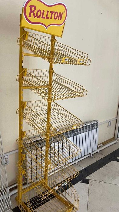 Торговые сечаточные стойки