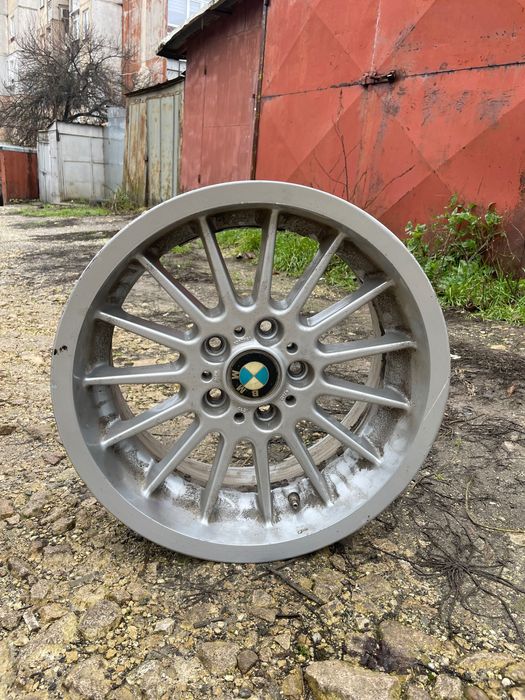 Продавам джанти 17-ки