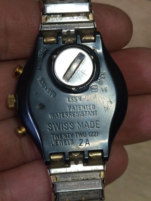 Часовник "Swatch"