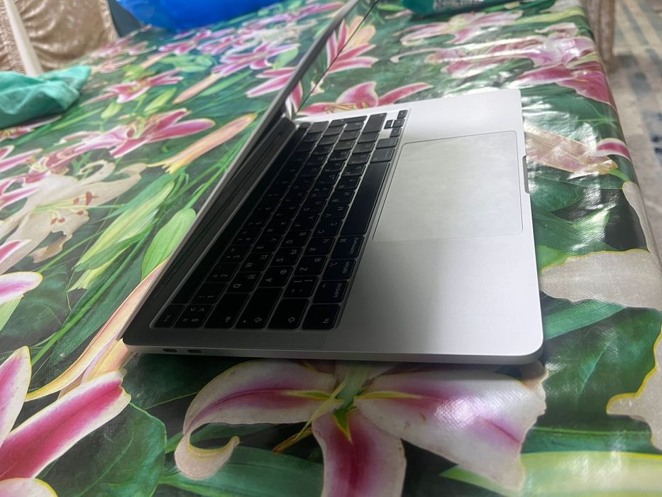 MacBook Pro 13 срочно
